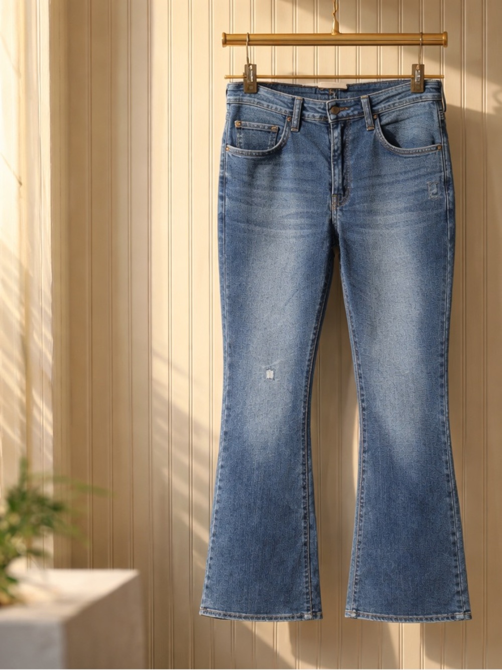 Levi’s Women's Blue Denim Jeans - high waisted